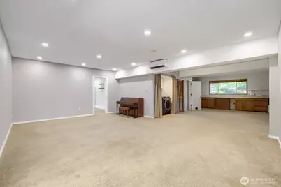 3203 NE 195th St, Lake Forest Park, WA 98155 - Photo 27