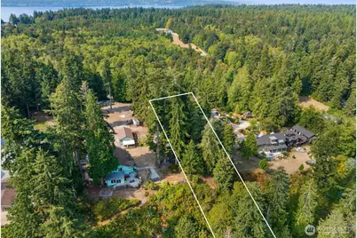 2689 SE Camano Drive, Camano Island, WA 98282 - Photo 5