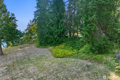 2689 SE Camano Drive, Camano Island, WA 98282 - Photo 9