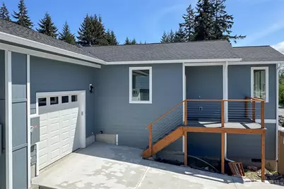 1911 W 10th St, Port Angeles, WA 98363 - Photo 3