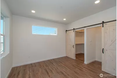 1911 W 10th St, Port Angeles, WA 98363 - Photo 23