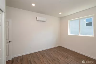 1911 W 10th St, Port Angeles, WA 98363 - Photo 17