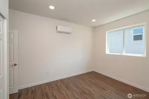 1911 W 10th St, Port Angeles, WA 98363 - Photo 17