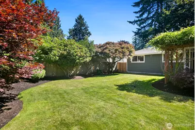 16719 60th Avenue W, Lynnwood, WA 98037 - Photo 17