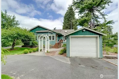 1325 23rd Avenue SW, Puyallup, WA 98371 - Photo 1