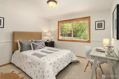 924 179th Court NE, Bellevue, WA 98008 - Photo 17