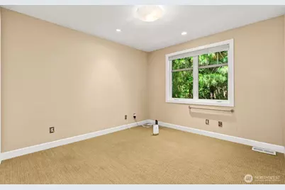 6037 Swayne Drive NE, Olympia, WA 98516 - Photo 21