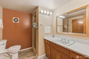 135 Victoria St, Longview, WA 98632 - Photo 31