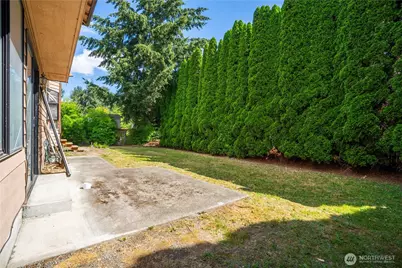 621 Glacier Avenue S, Pacific, WA 98047 - Photo 21