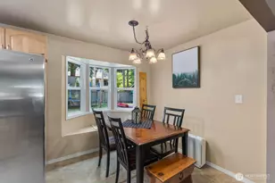 10301 NE 136th Pl, Kirkland, WA 98034 - Photo 11
