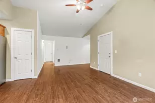405 NW 7th Ave, Kelso, WA 98626 - Photo 5
