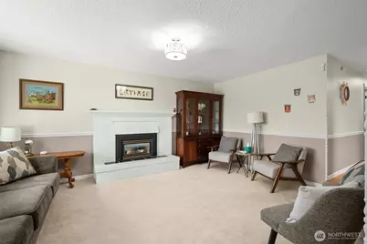 7409 207th Avenue E, Bonney Lake, WA 98391 - Photo 3