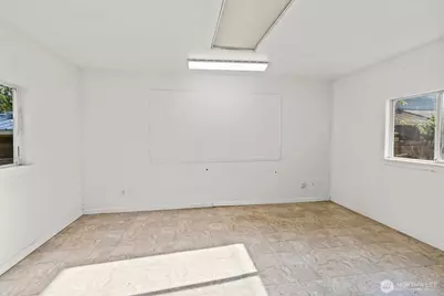 26338 127th Avenue SE, Kent, WA 98030 - Photo 33