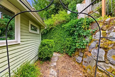 304 Scenic Way, Kent, WA 98030 - Photo 35
