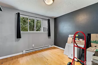 7402 E F St, Tacoma, WA 98404 - Photo 9