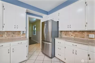 1327 18th Avenue, Longview, WA 98632 - Photo 11