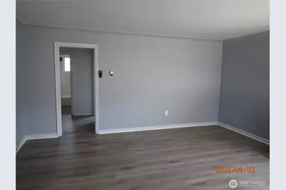 1317 W Market Street, Aberdeen, WA 98520 - Photo 9