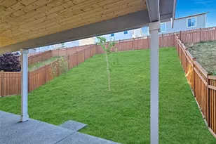 15005 Tyee Dr E, Bonney Lake, WA 98391 - Photo 25