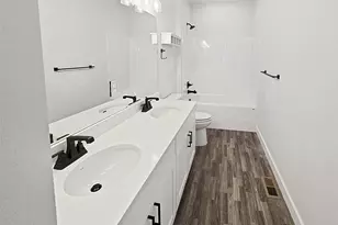 15005 Tyee Dr E, Bonney Lake, WA 98391 - Photo 13
