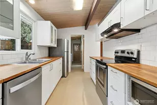 12017 93rd Ave NE, Kirkland, WA 98034 - Photo 7