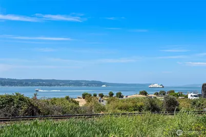 303 Church Avenue, Mukilteo, WA 98275 - Photo 1