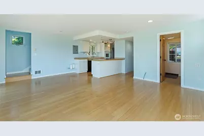 303 Church Avenue, Mukilteo, WA 98275 - Photo 15