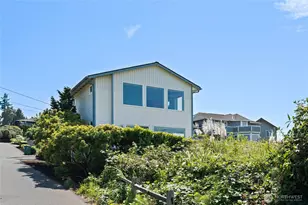 303 Church Ave, Mukilteo, WA 98275 - Photo 3