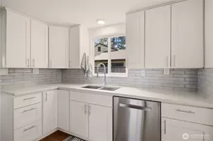 [Address not provided], Seattle, WA 98125 - Photo 5