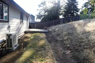 1320 Ashland St, Kalama, WA 98625 - Photo 11