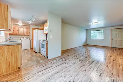 22415 95th Avenue SE #B, Woodinville, WA 98077 - Photo 9