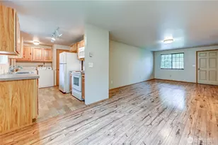 22415 95th Ave SE, Woodinville, WA 98077 - Photo 9