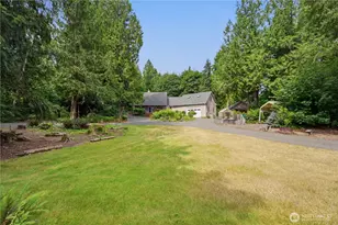 4782 NW Grover Ln, Bremerton, WA 98312 - Photo 3