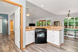 4782 NW Grover Ln, Bremerton, WA 98312 - Photo 11