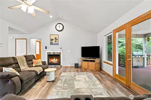 4782 NW Grover Ln, Bremerton, WA 98312 - Photo 7