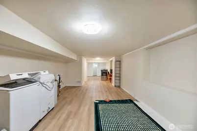 18929 Highway 99, Lynnwood, WA 98036 - Photo 21