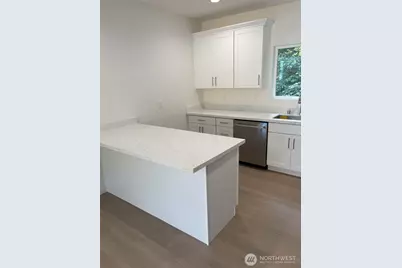 7537 S Dillard Avenue, Concrete, WA 98237 - Photo 3