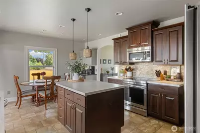 17645 McLean Road, Mount Vernon, WA 98273 - Photo 9