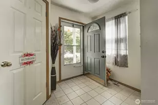 1299 NW Amanda Loop, Silverdale, WA 98383 - Photo 5