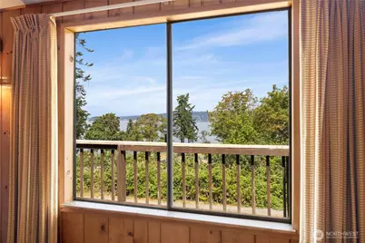 881 Rocky Point Drive, Camano Island, WA 98282 - Photo 17