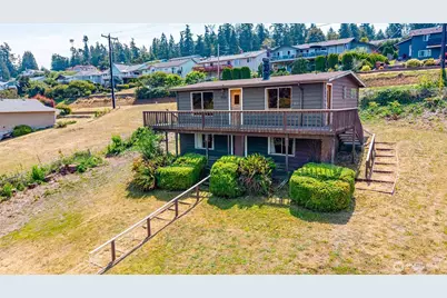 881 Rocky Point Drive, Camano Island, WA 98282 - Photo 5