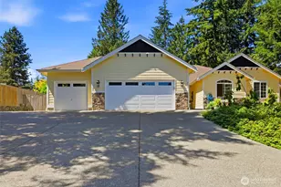 8424 Cirque Dr W, University Place, WA 98467 - Photo 1