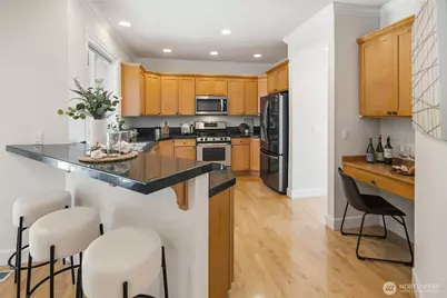 7208 8th Avenue NE, Seattle, WA 98115 - Photo 11