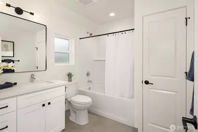 2402 Cleveland Avenue #A, Everett, WA 98201 - Photo 29