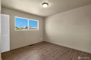 1003 S Evergreen Dr, Moses Lake, WA 98837 - Photo 25