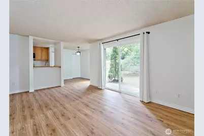 4601 SW 320th St #E4, Federal Way, WA 98023 - Photo 5
