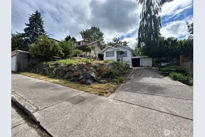 6538 51st Avenue S, Seattle, WA 98118 - Photo 3