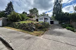 6538 51st Ave S, Seattle, WA 98118 - Photo 3