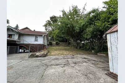 6538 51st Avenue S, Seattle, WA 98118 - Photo 13