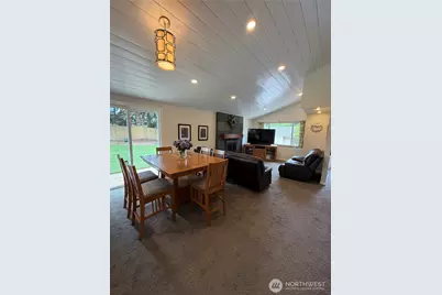 8304 55th Street W, University Place, WA 98467 - Photo 5