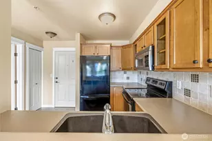700 32nd St, Bellingham, WA 98225 - Photo 5